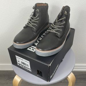 NIB - Blackstone AM02 - Size 44